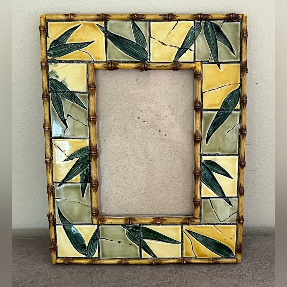 Mosaic Tile Frame - Picture 9 of 10